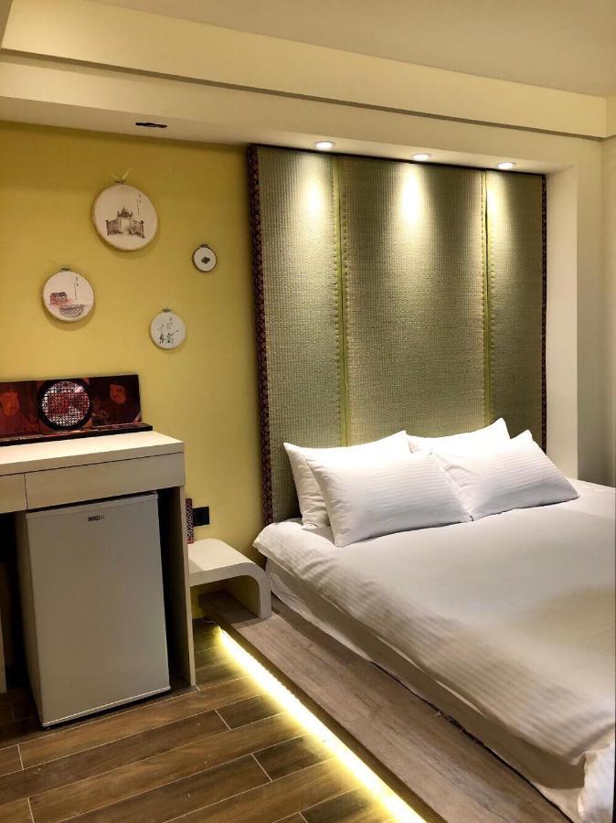 We Have Story Hotell Taichung Exteriör bild